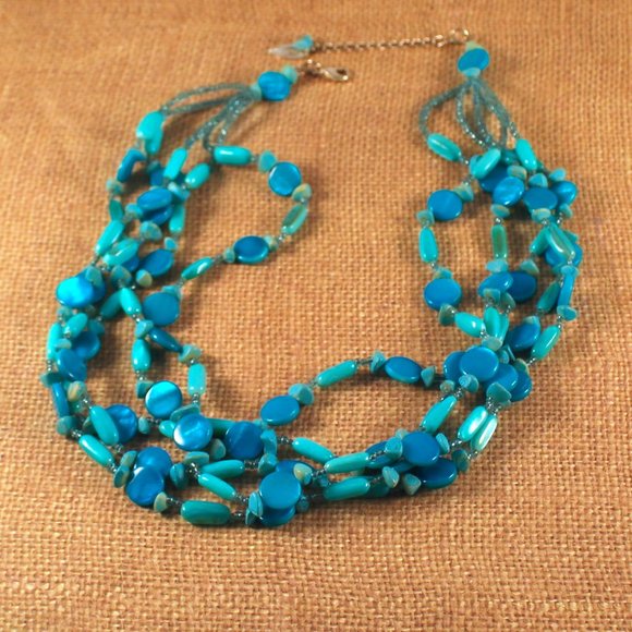 Coldwater Creek Turquoise Color Beaded Necklace - Picture 1 of 4